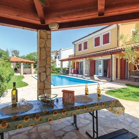 I & M 아파트 반졸레